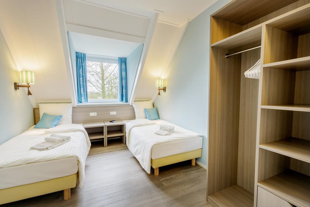 Center Parcs Nordseekueste Bremerhaven 토센스 객실 사진