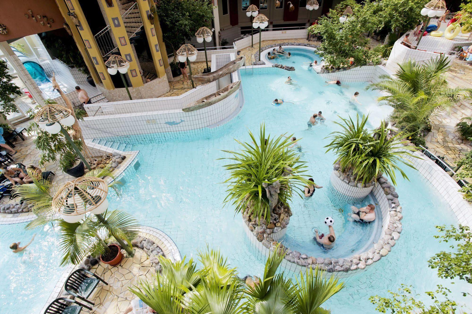 Center Parcs Nordseekueste Bremerhaven 토센스 외부 사진