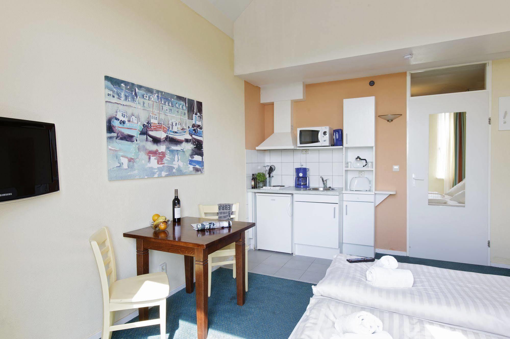 Center Parcs Nordseekueste Bremerhaven 토센스 외부 사진
